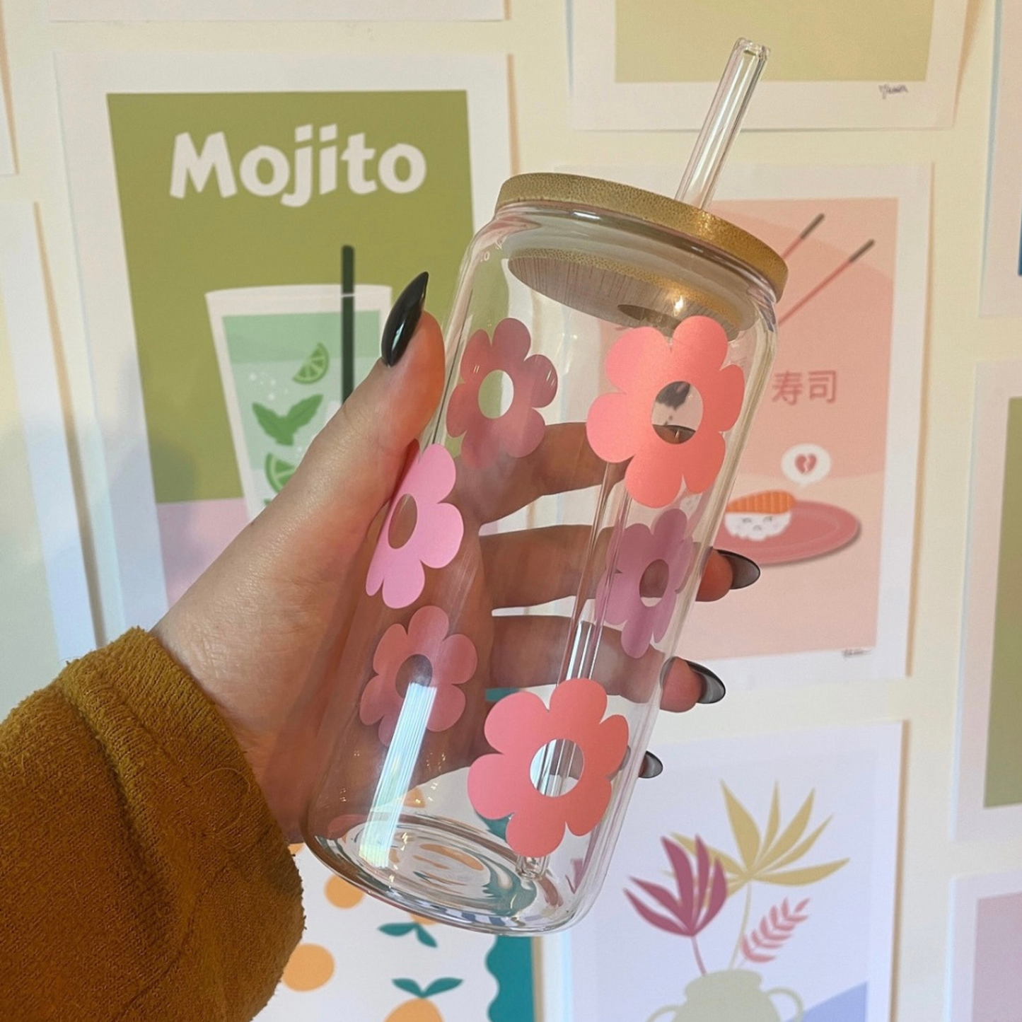 Verre cannette à paille - Fleurs roses