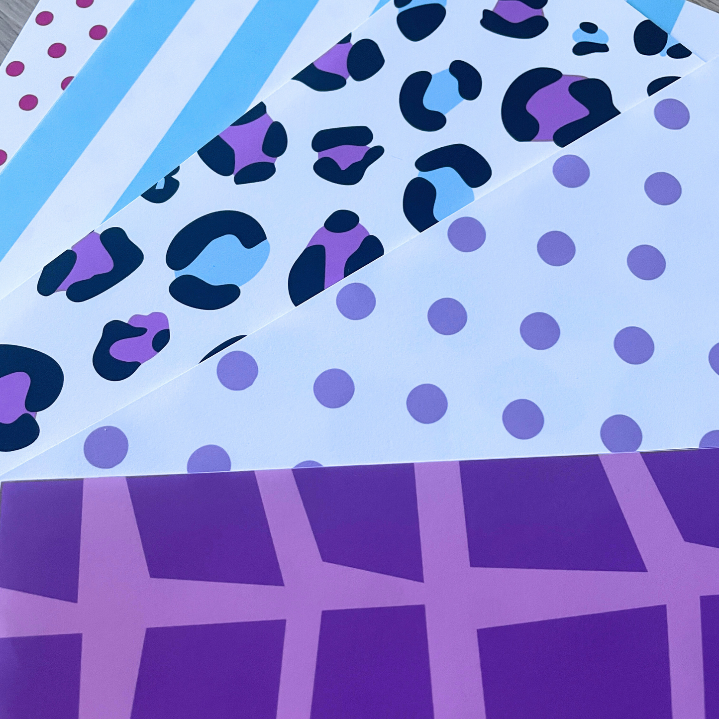 Papier Scrapbook format A5 - Thème violet