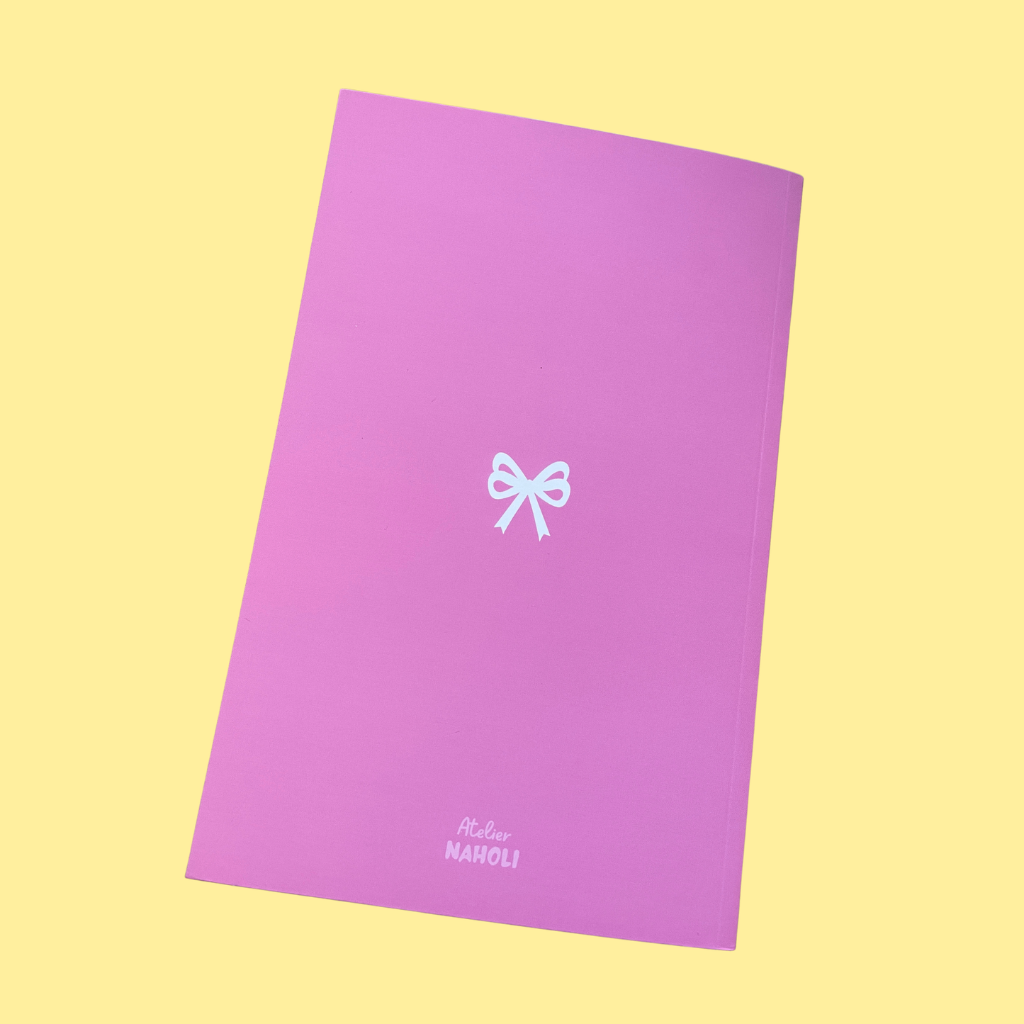 Carnet - Ce carnet appartient à une bombasse - pages lignées
