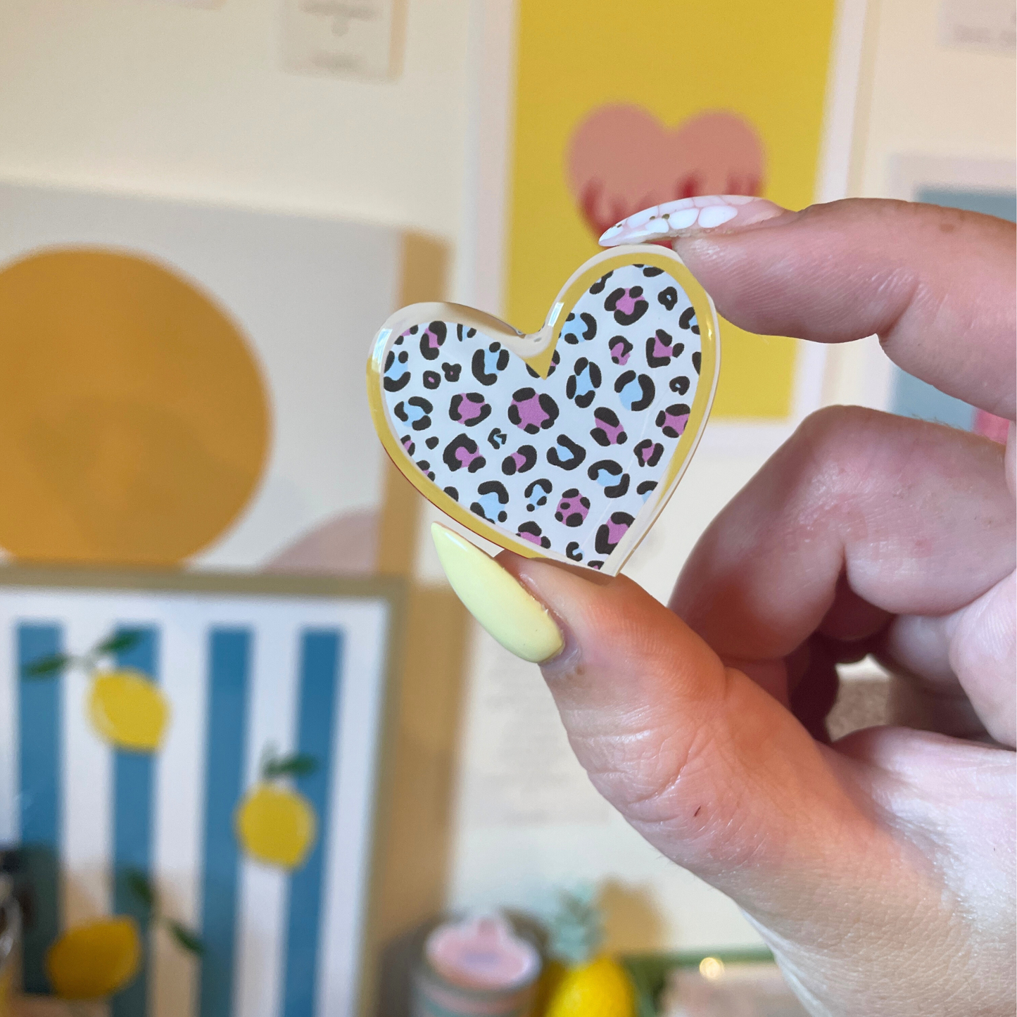 Pins - Coeur léopard
